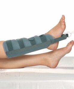 Leg traction brace