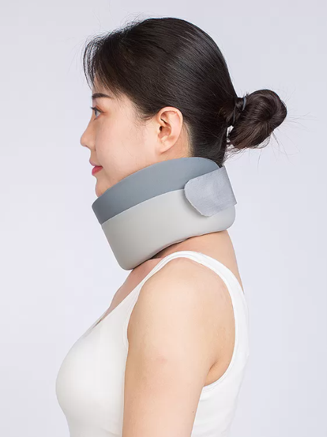 Foam Cervical Collar || طوق العنق الاسفنجي - Image 4