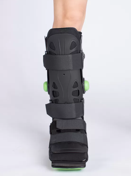 Fracture Walker Boot Fracture || كسر ووكر التمهيد كسر - Image 2