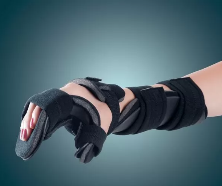 STROKE HAND SPLINT || جبيرة اليد للسكتة الدماغية