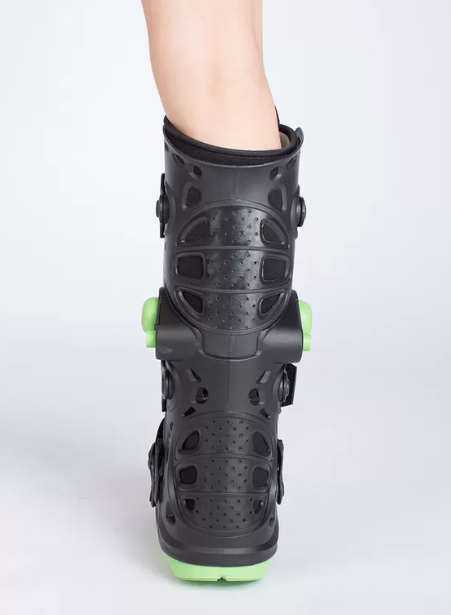 Fracture Walker Boot Fracture || كسر ووكر التمهيد كسر - Image 4